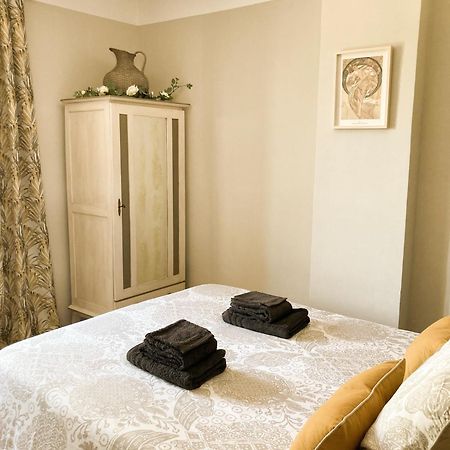 Bel Appartement Avec Grande Terrasse Sud ヴェゾン・ラ・ロメーヌ エクステリア 写真