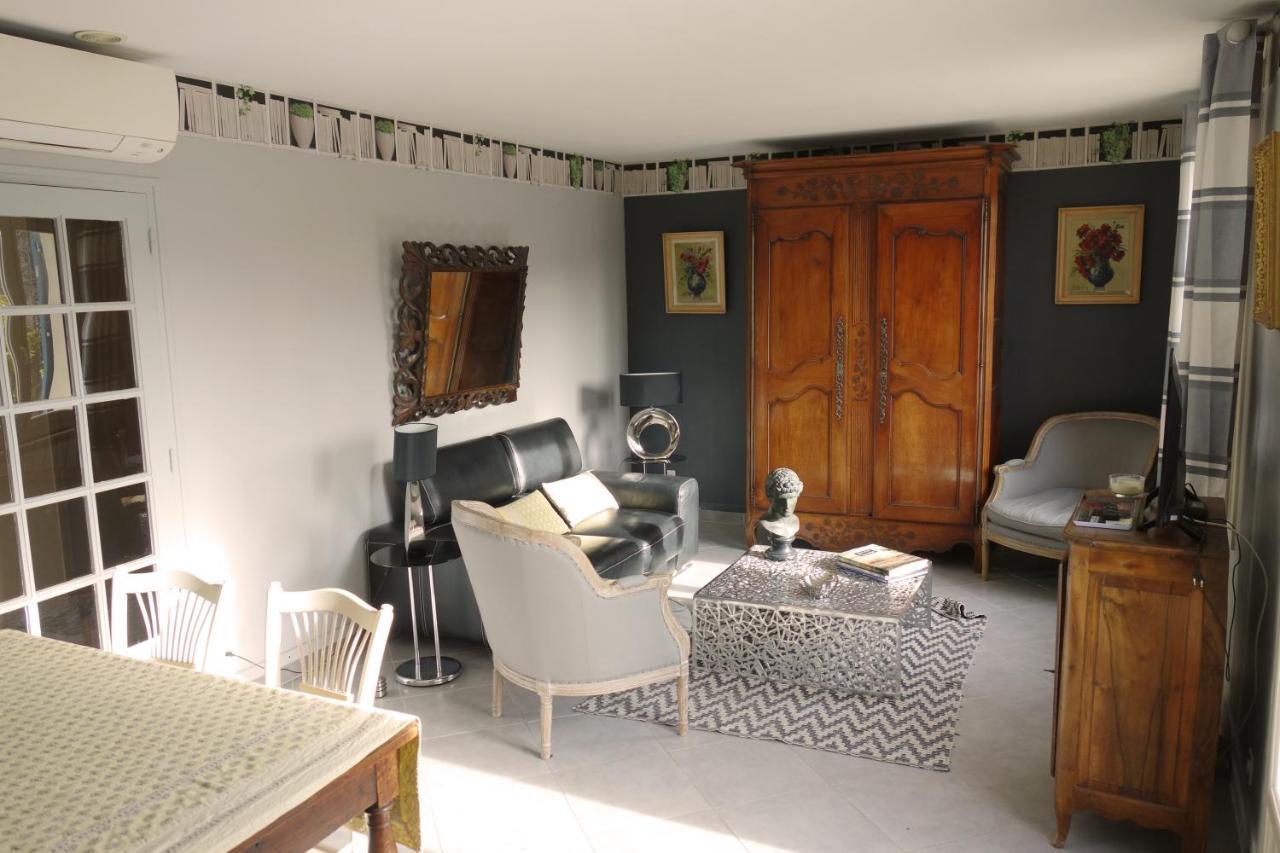 Bel Appartement Avec Grande Terrasse Sud ヴェゾン・ラ・ロメーヌ エクステリア 写真